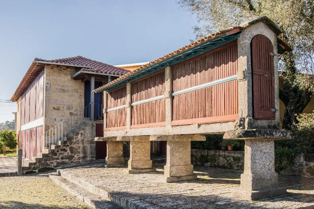 Terrace, Casa Lata - Agroturismo E Enoturismo, Porto
