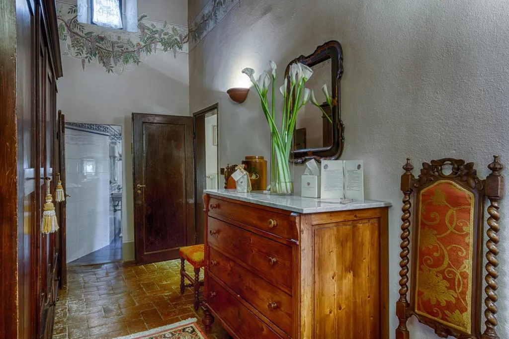 APARTMENT CAPACITY 4 Room, Villa Campestri Olive Oil Resort, Florence