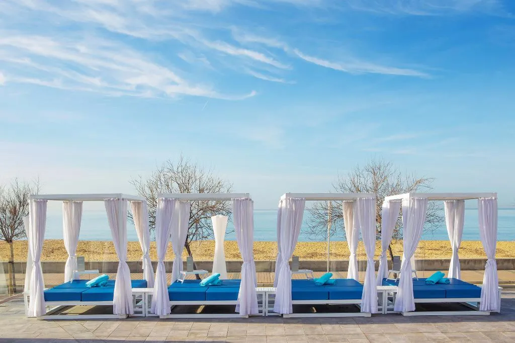 Terrace, Fontanellas Playa, Majorca