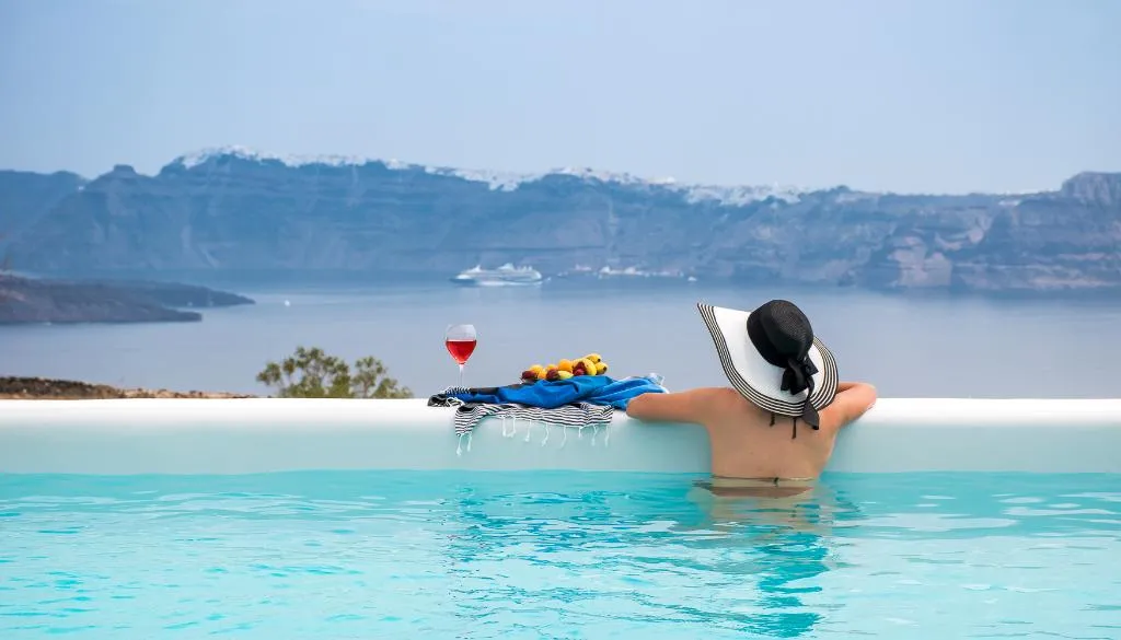 Terrace, Cape 9, Santorini