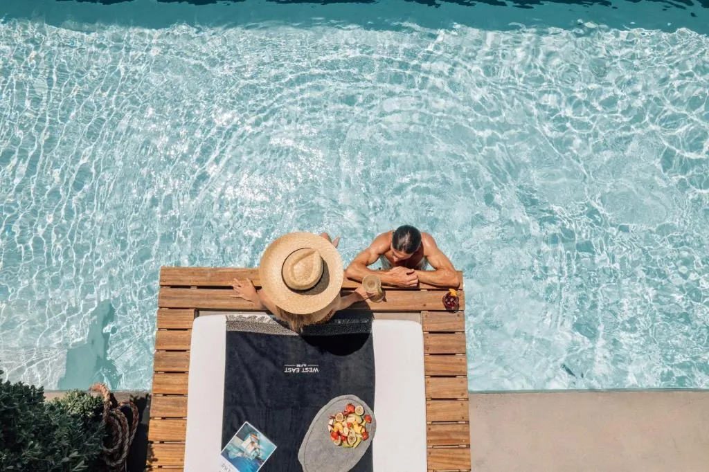 Pool, West East Suites, Santorini