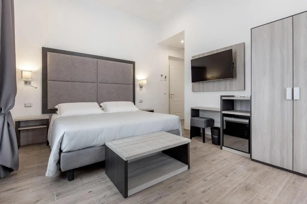 Room, Apollo Guest House, Florence