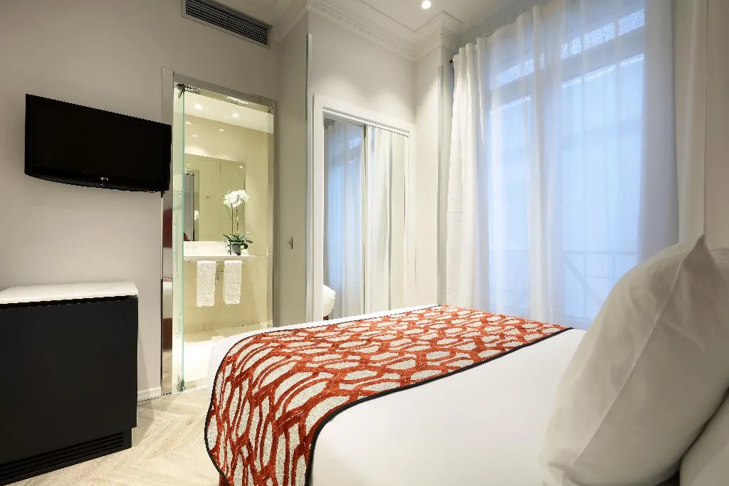 DOUBLE SINGLE USE STANDARD Room, Eurostars Regina, Seville