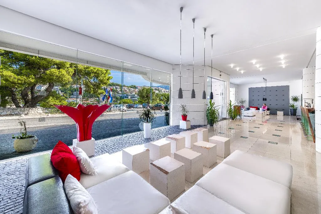Lobby, Uvala, Dubrovnik