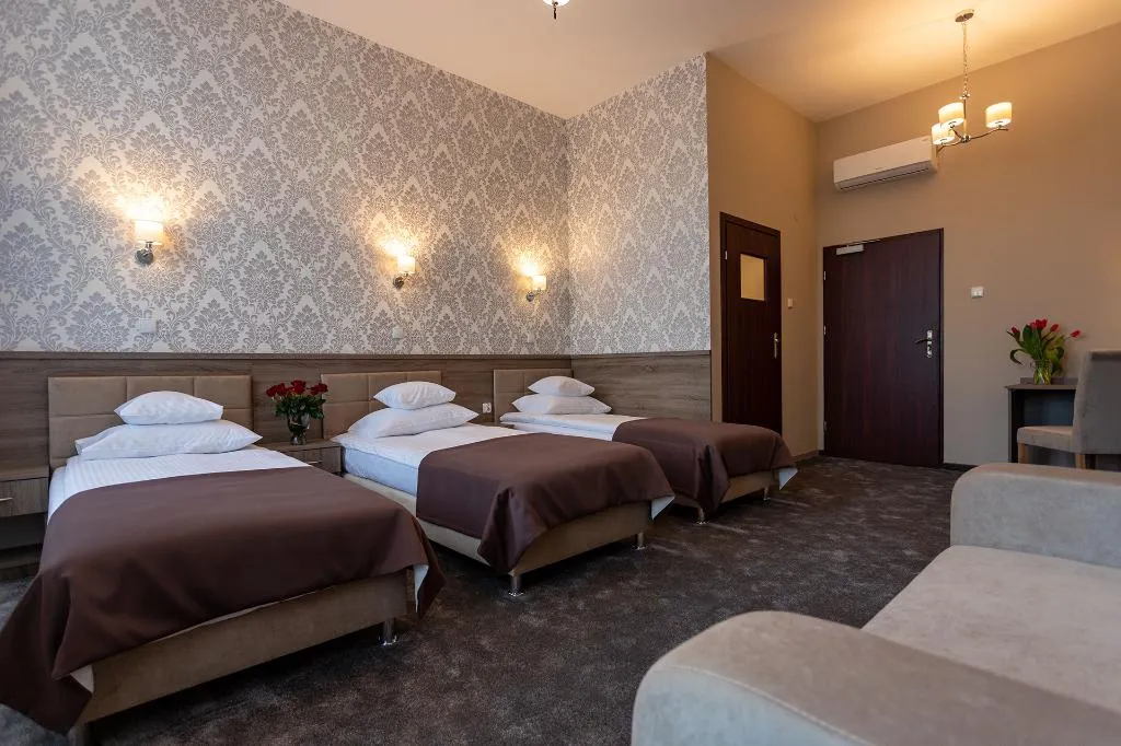 TRIPLE STANDARD Room, Maximum, Krakow