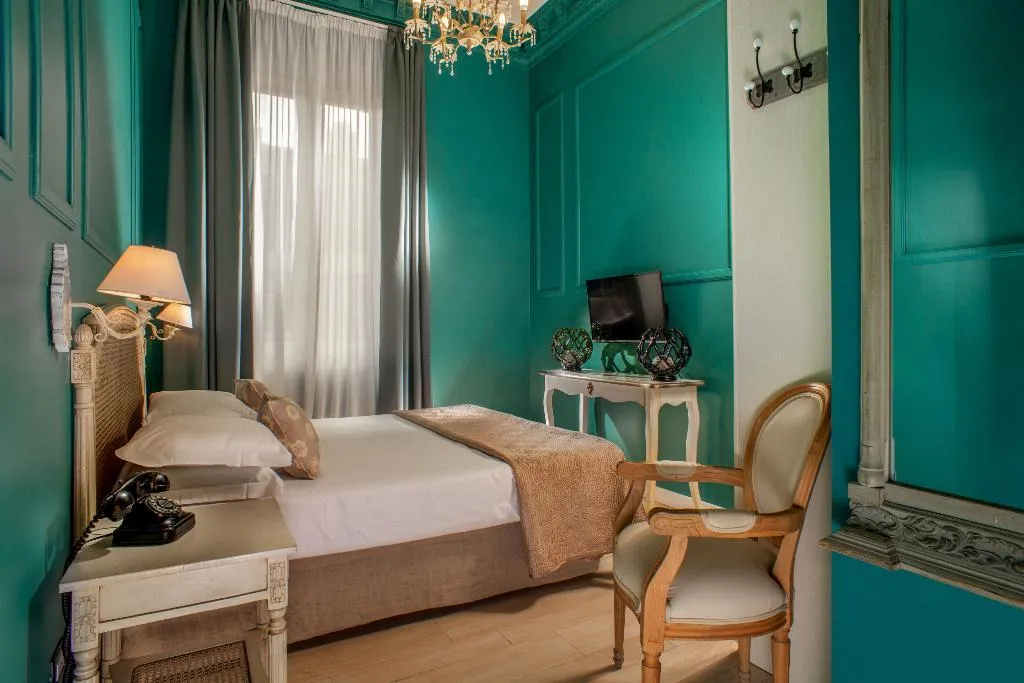 DOUBLE STANDARD Room, The B Place, Rome