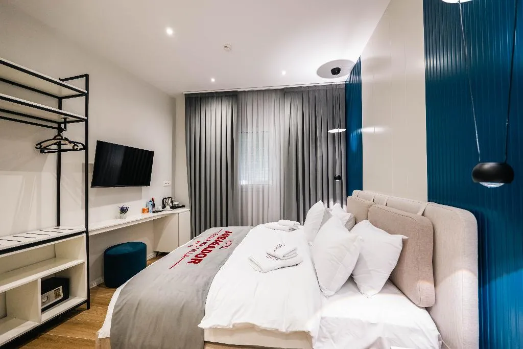 DOUBLE DELUXE WITH BALCONY Room, Ambasador Hotel, Durres