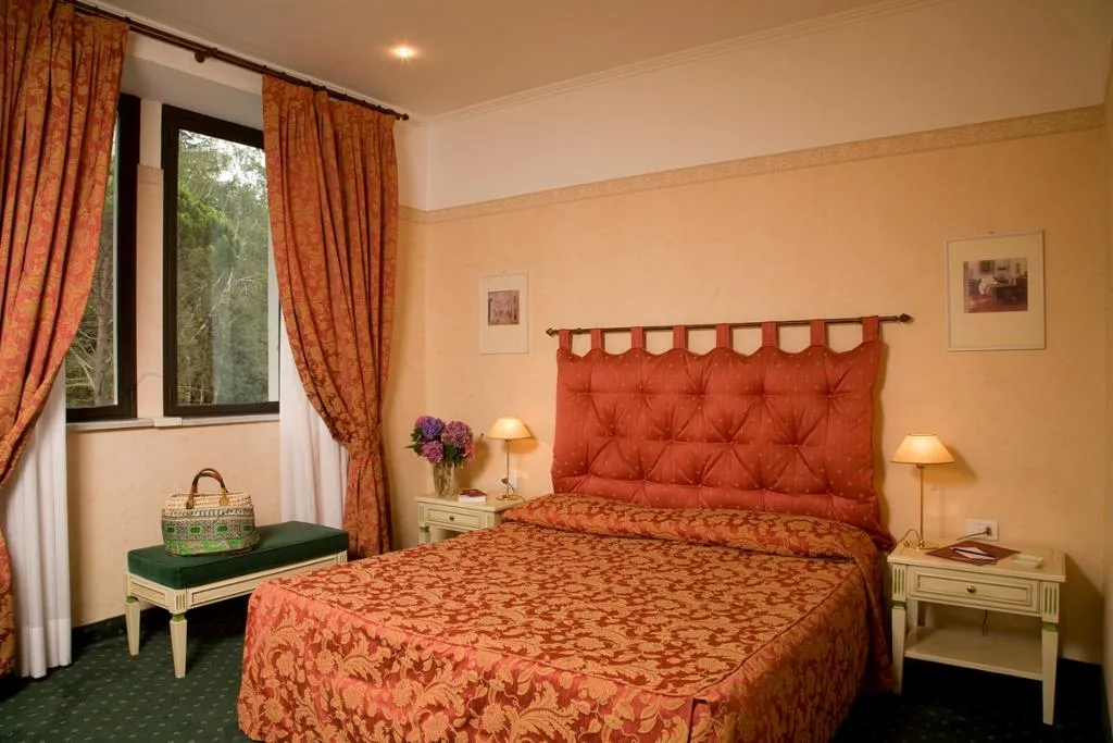 DOUBLE STANDARD Room, Grand Hotel Majestic, Milan