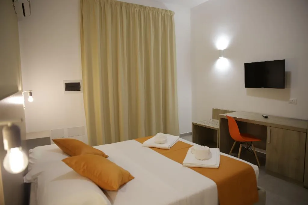 DOUBLE DELUXE Room, Oasi Guzzetta Hotel e Case Vacanze, Palermo