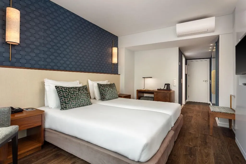 Room, Hotel Baía, Lisbon
