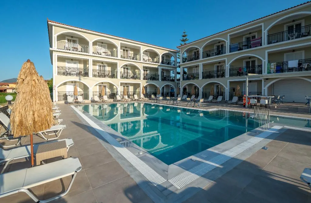 Pool, Athina Apts, Zante