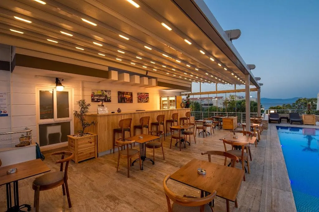 Sports and Entertainment, Twins Hotel, Izmir