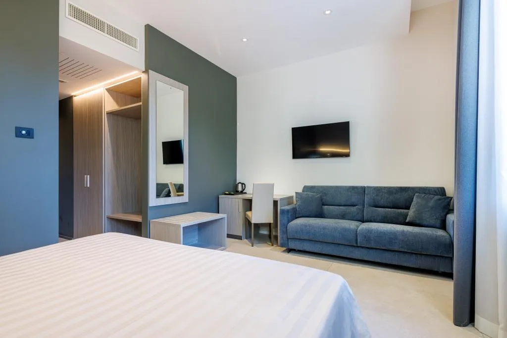 DOUBLE ONE BED Room, Casa San Giuseppe (Roma San Giovanni), Naples