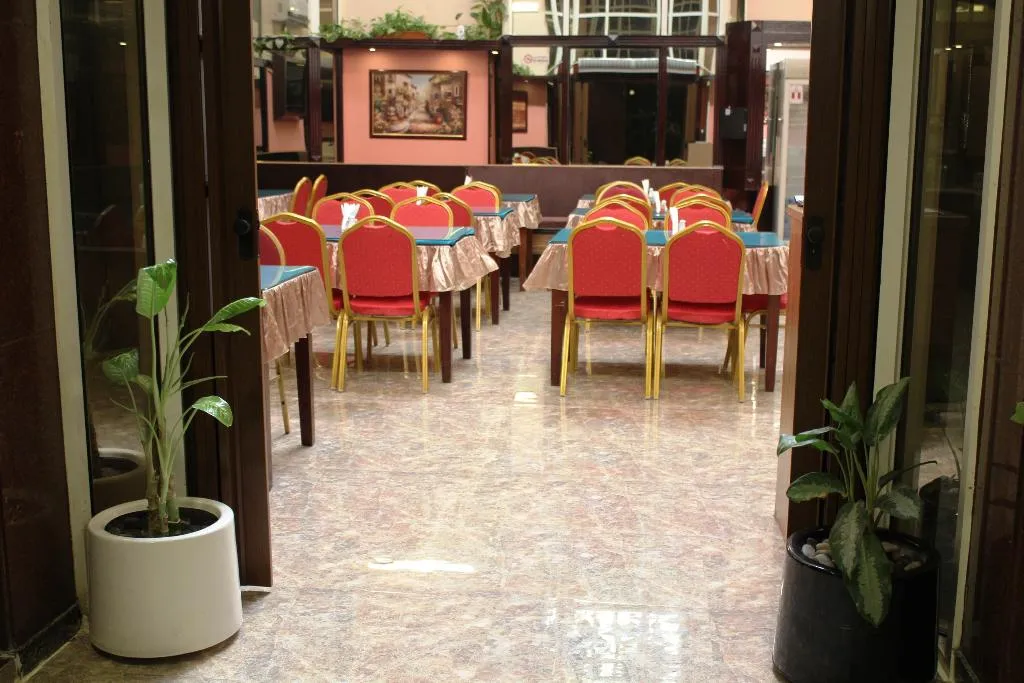 Restaurant, Mount Royal Hotel, Dubai