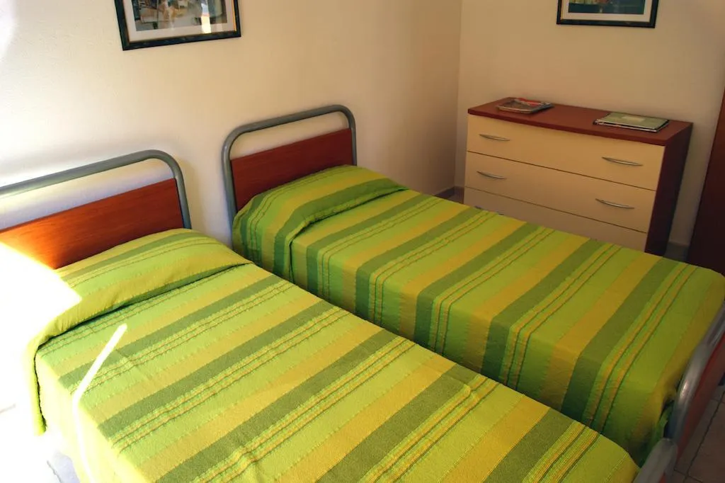 APARTMENT STANDARD Room, Appartamenti Castelsardo E Lu Bagnu, Cagliari
