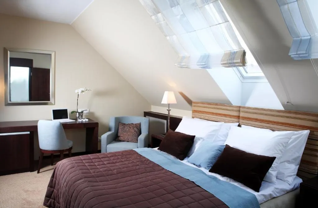 Double or Twin COMFORT Room, The Hotel FITZGERALD, Prague