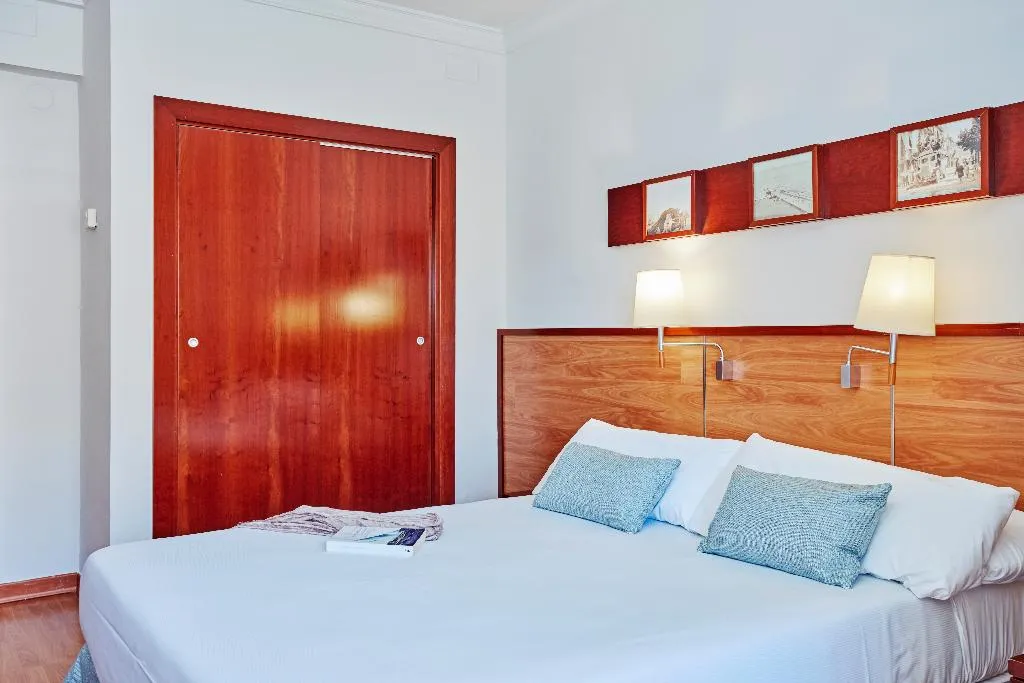 TRIPLE STANDARD Room, Prestige Victoria, Costa Brava