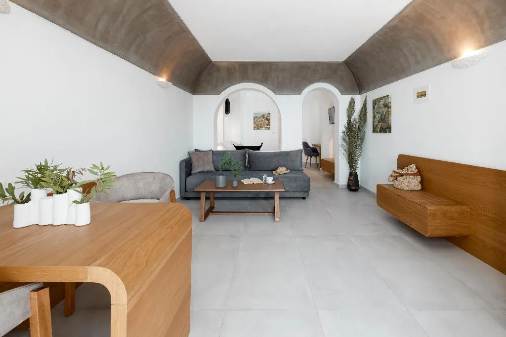 APARTMENT CAPACITY 3 Room, Santorini Princess Spa Hotel, Santorini