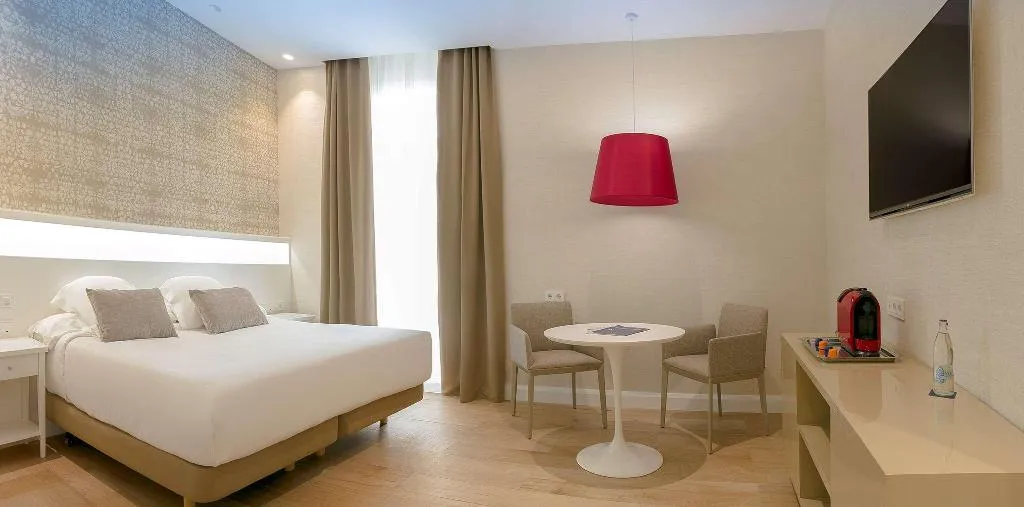 Room, Melia Plaza, Valencia