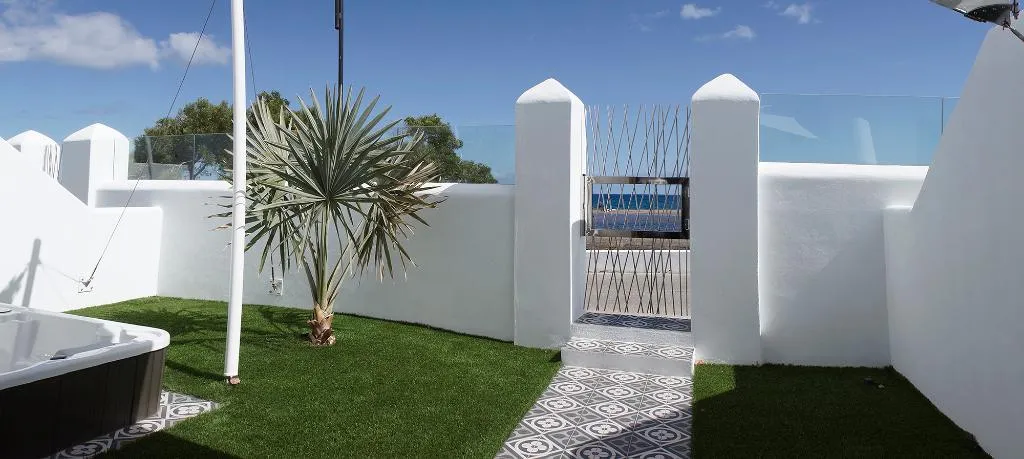Terrace, Apartamentos La Concha Boutique, Lanzarote