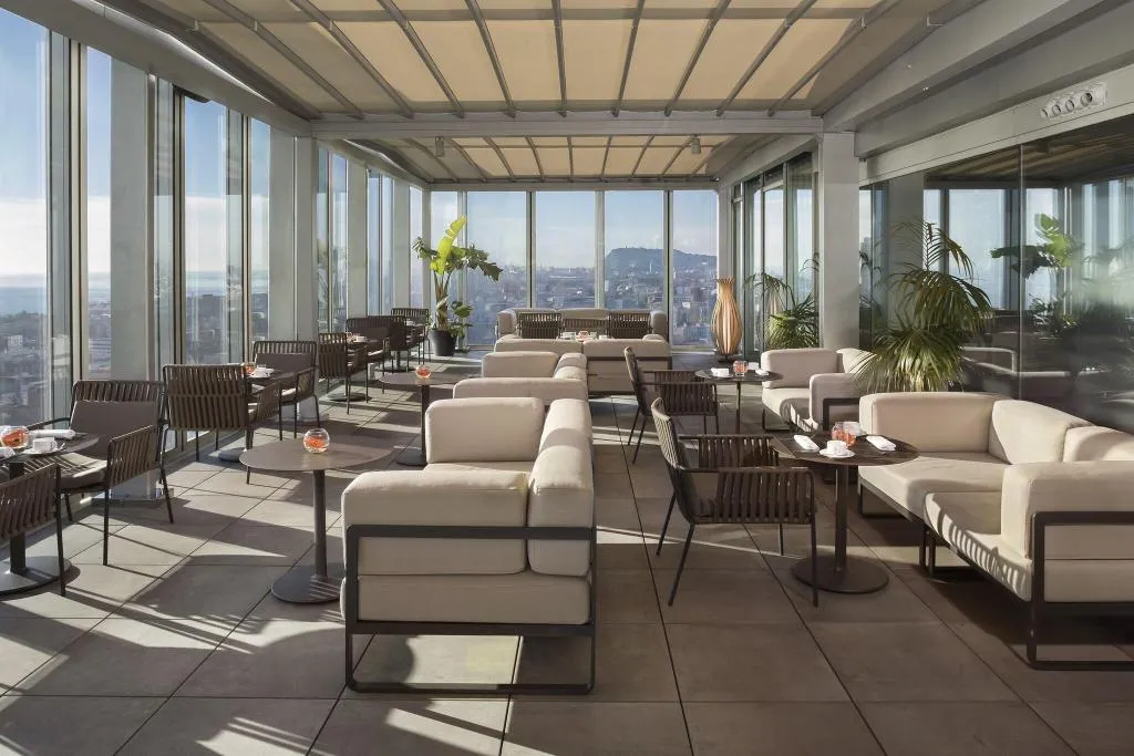 Bar, The Level at Melia Barcelona Sky, Barcelona