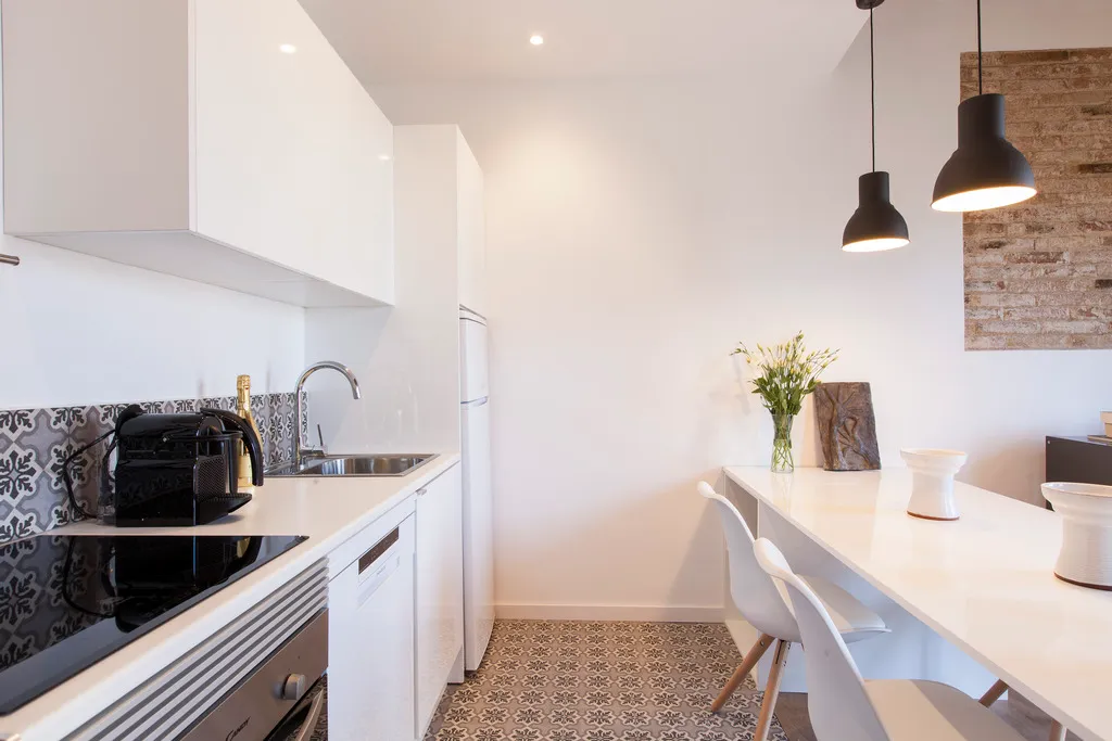 APARTMENT WITH BALCONY Room, Charming Flats by Aspasios, Barcelona