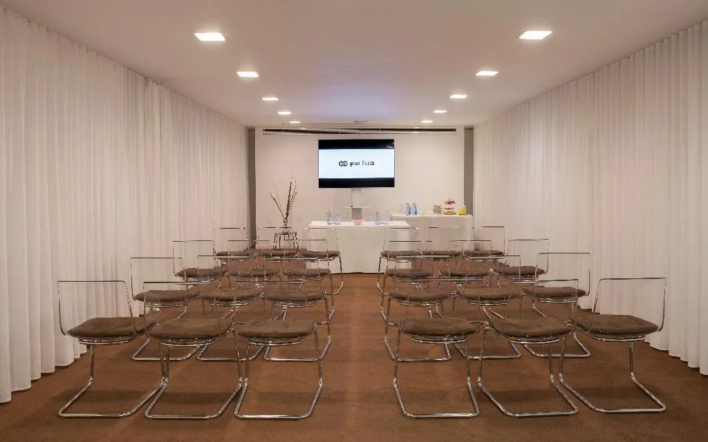 Conferences, HM Gran Fiesta, Majorca