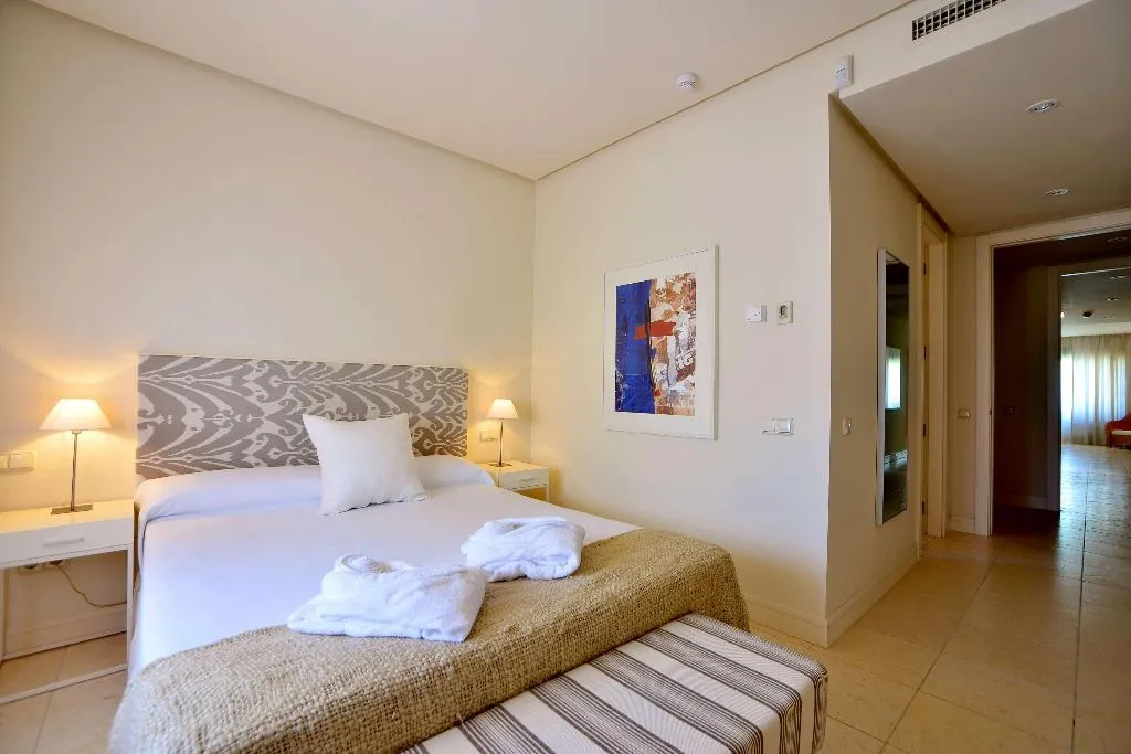 Room, Aparthotel Novo Resort, Costa De La Luz
