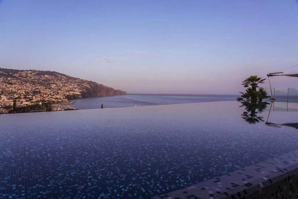 Pool, Savoy Palace The Leading Hotels of the World, Madeira