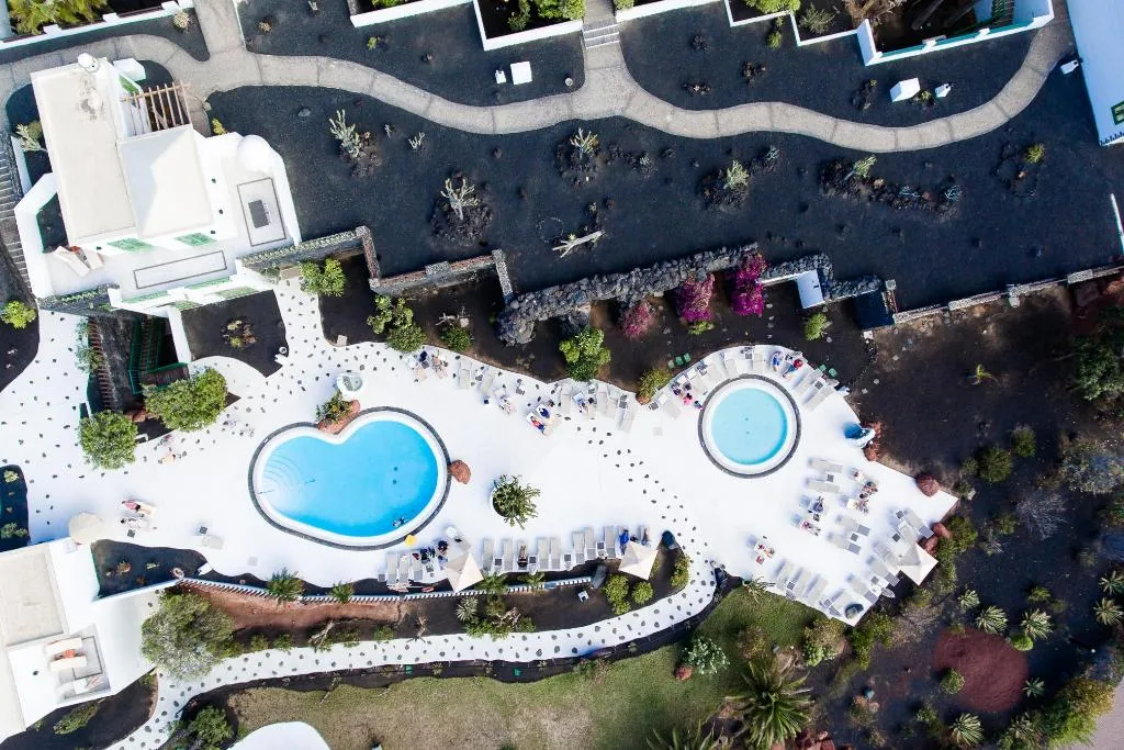 Pool, Hotel LIVVO Volcan Lanzarote, Lanzarote