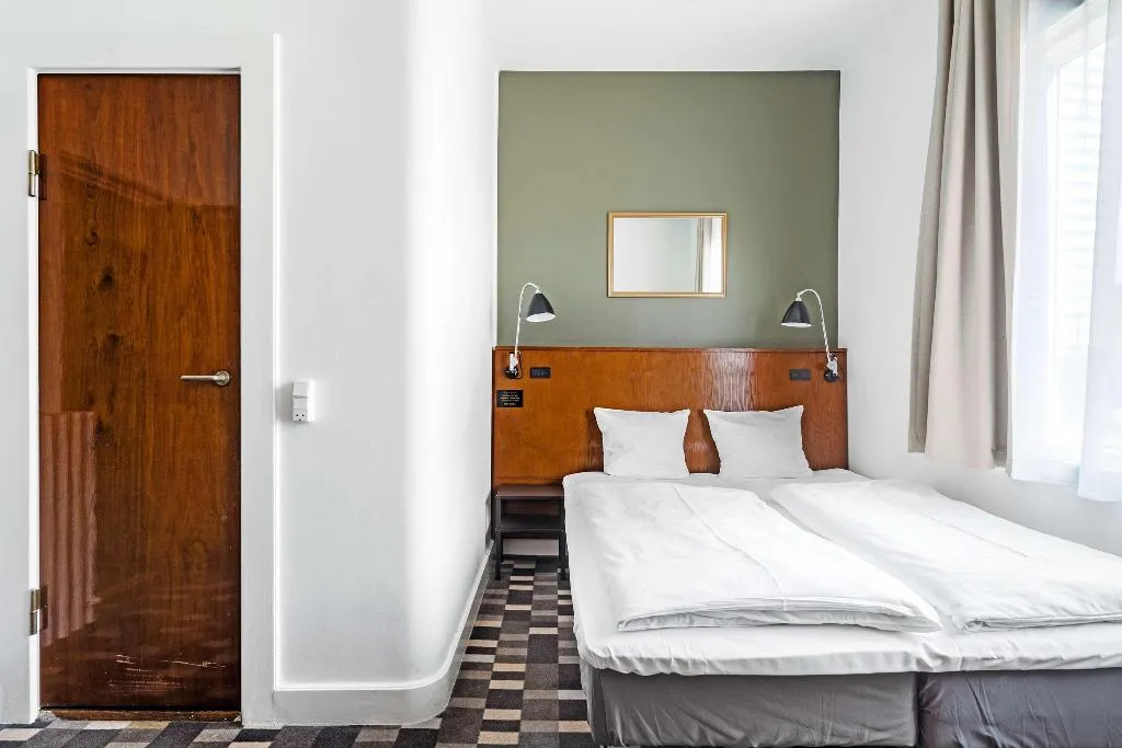 DOUBLE STANDARD Room, Hotel Astoria BW Signature Collection, Copenhagen