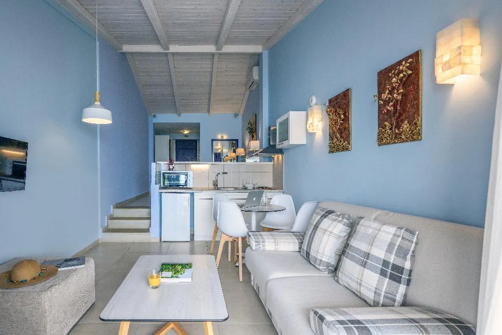 STUDIO SEA VIEW Room, Elpiniki Luxury Apartments, Thessaloniki