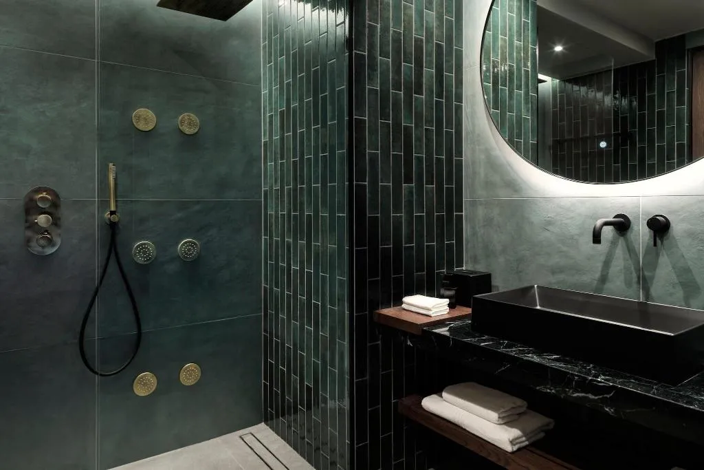 Room, Monasty, Thessaloniki, Autograph Collection, Halkidiki