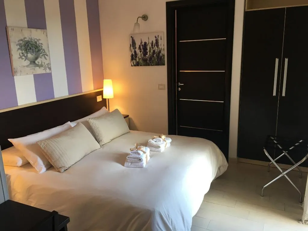 Room, Il Girasole Capo d'Orlando, Olbia