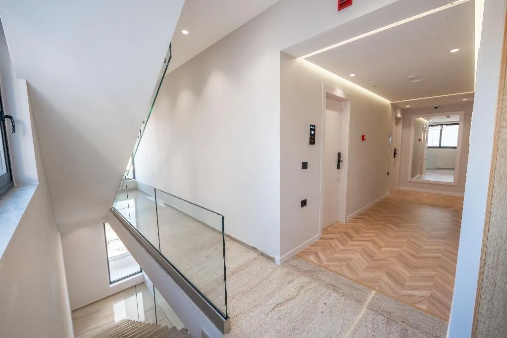Lobby, Sasso Hotel, Kavaje