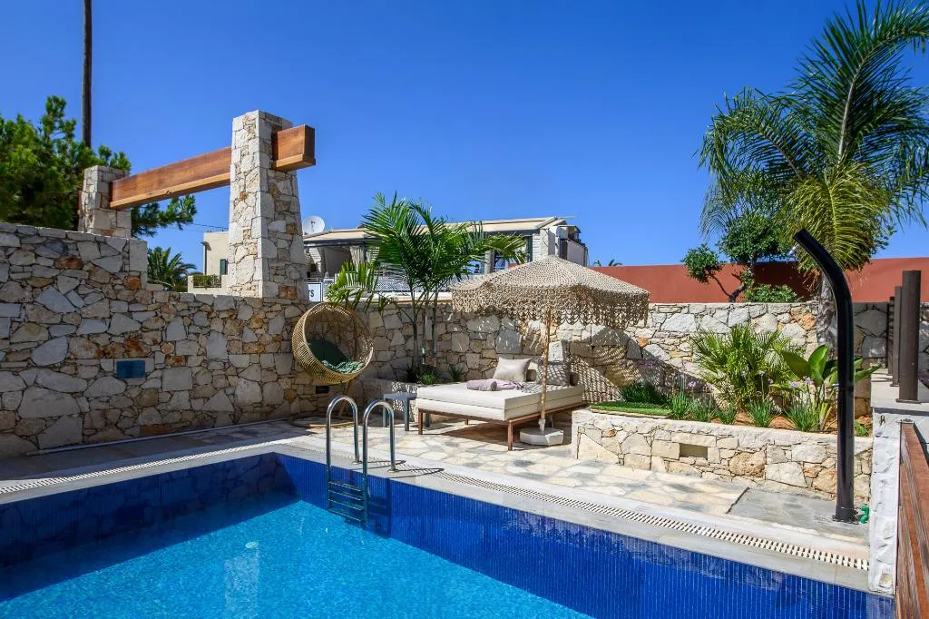 SUITE SEA VIEW WITH PRIVATE POOL Room, Esperides Resort Crete, Crete