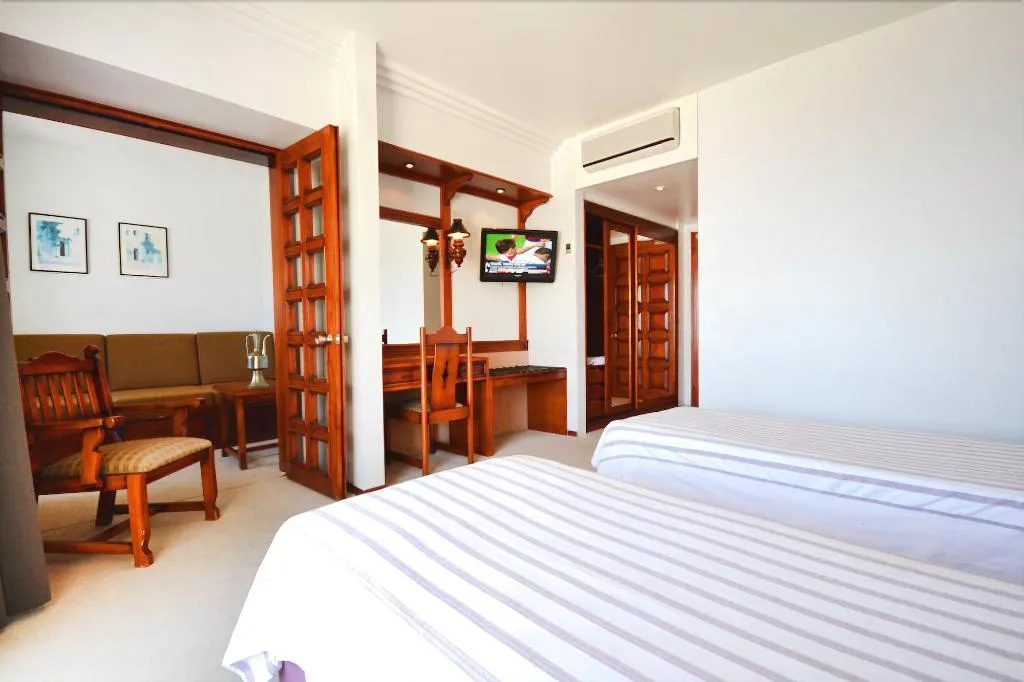 Room, Bac Pansiyon, Dalaman