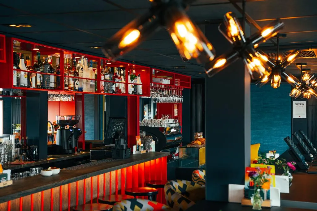 Bar, Botel, Amsterdam