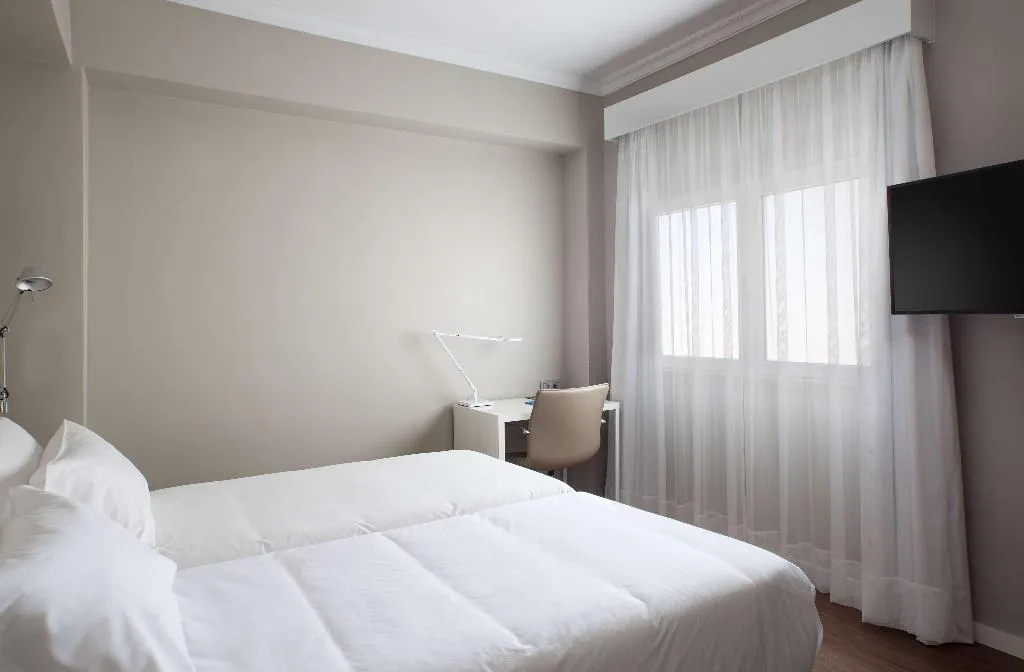 DOUBLE STANDARD Room, NH Las Palmas Playa las Canteras, Gran Canaria