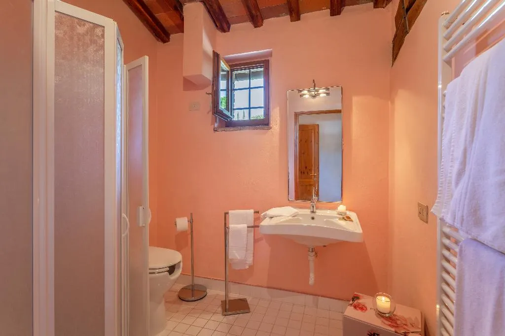 APARTMENT STANDARD Room, Fattoria Pratale, Florence