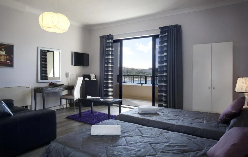 SINGLE SUPERIOR SEA VIEW Room, Sliema Marina Hotel, Malta