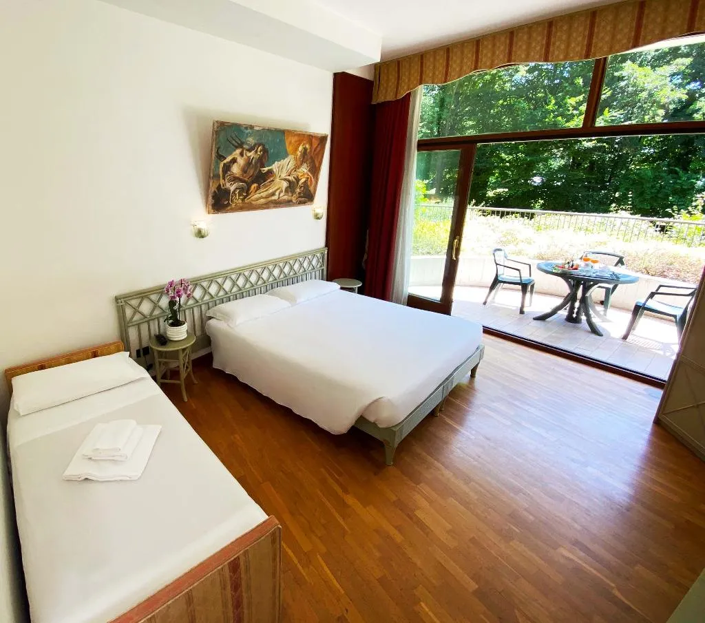 TRIPLE THREE BEDS Room, Park Hotel Junior, Venice