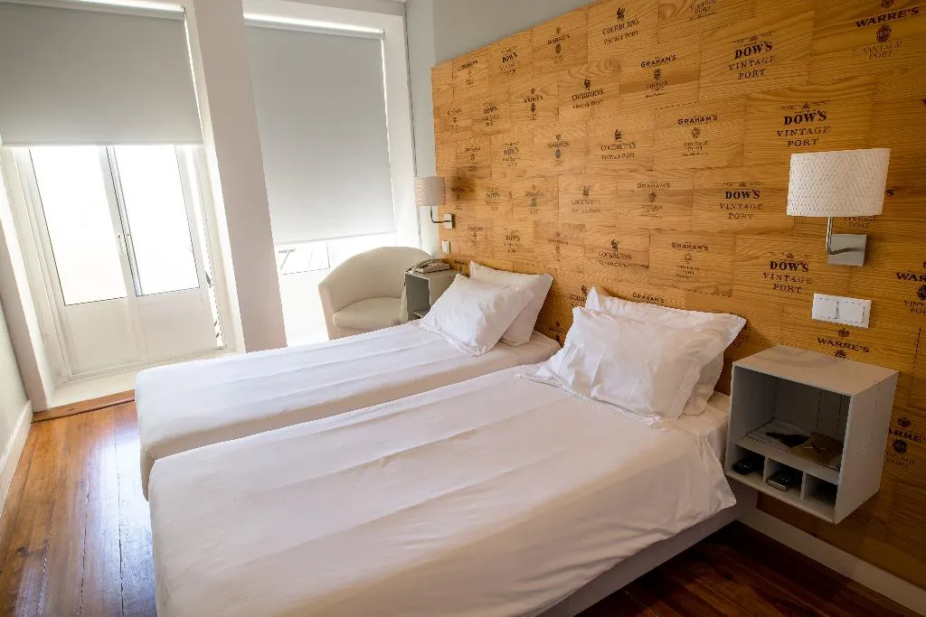 TRIPLE STANDARD Room, Decanting Porto House, Porto