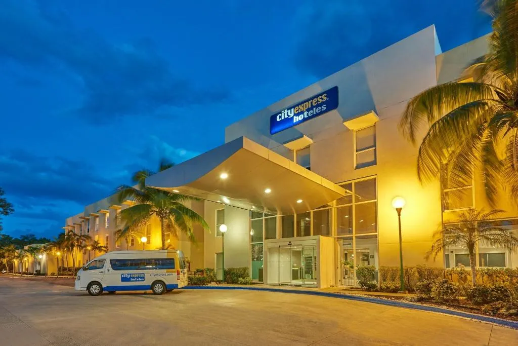 General view, City Express By Marriott Playa del Carmen, Playa Del Carmen