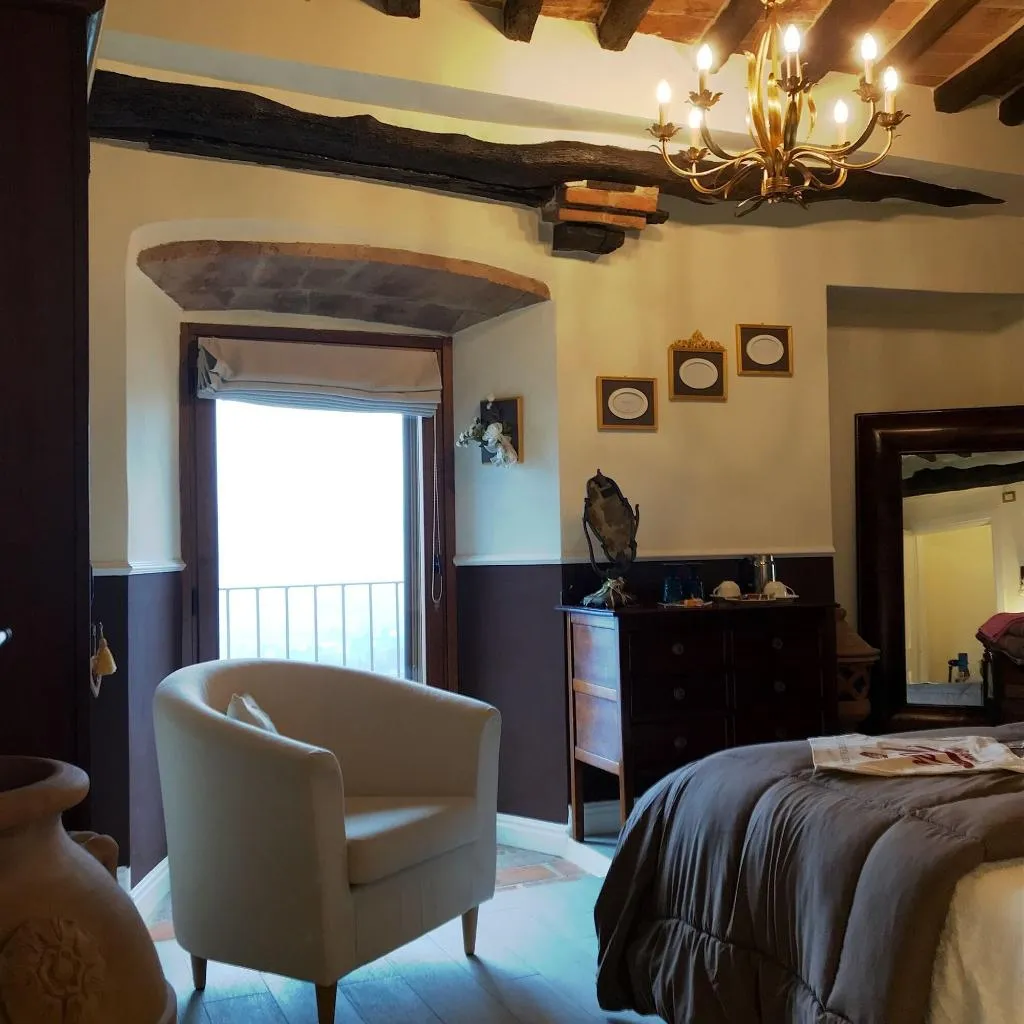 Room, B&B Residenza Teatro Antico, Perugia