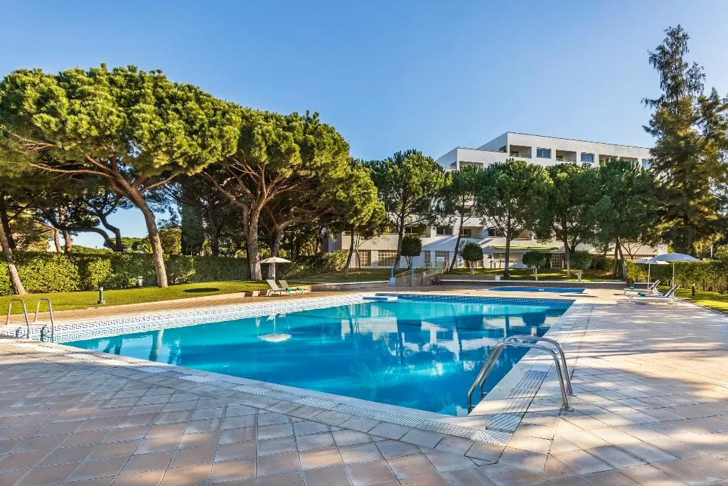Pool, The Patio Suite Hotel, Algarve