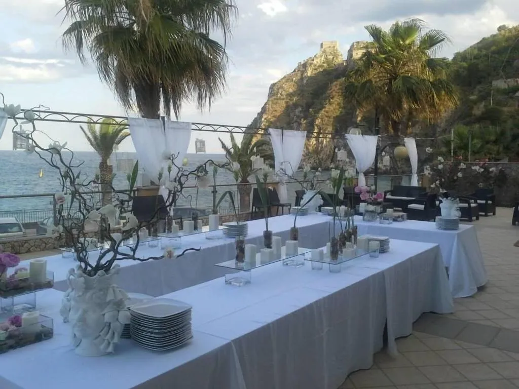 Restaurant, Elihotel, Catania