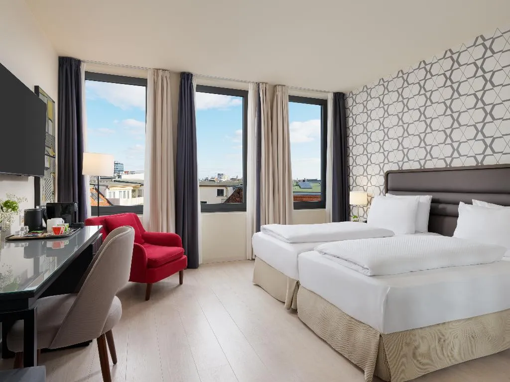 DOUBLE DELUXE Room, H10 Berlin Ku'Damm, Berlin