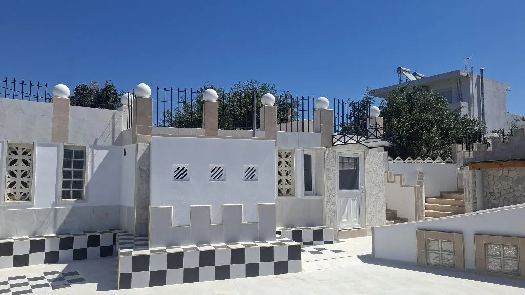 QUADRUPLE ONE BEDROOM ONE BATHROOM Room, Castellino Studios, Rhodes