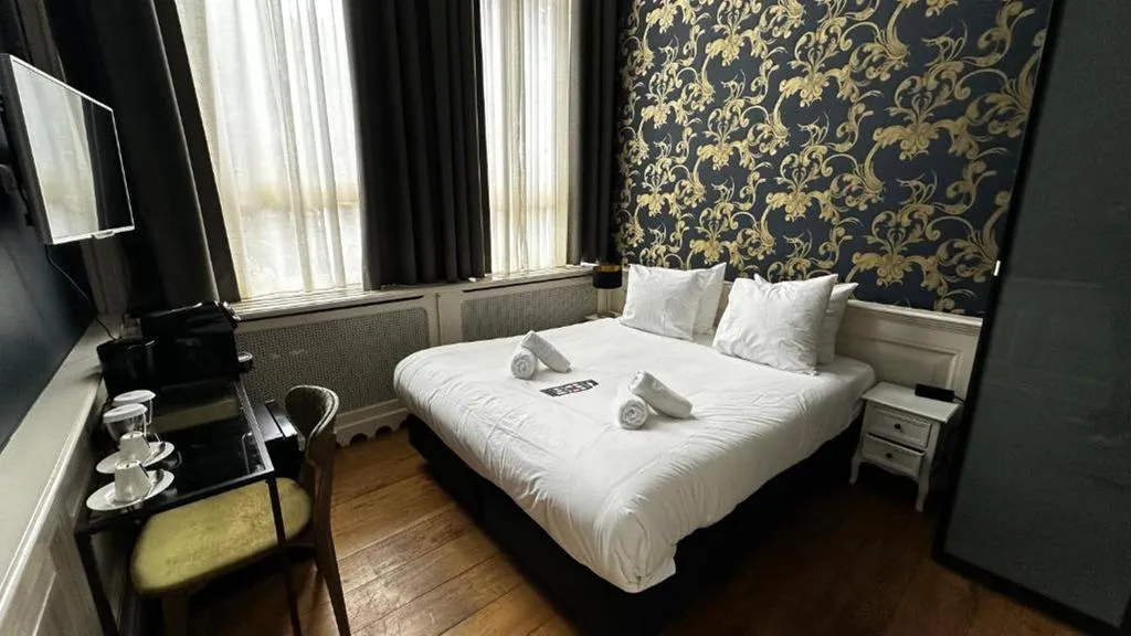 DOUBLE DELUXE Room, Grand Canal Boutique Hotels, Amsterdam